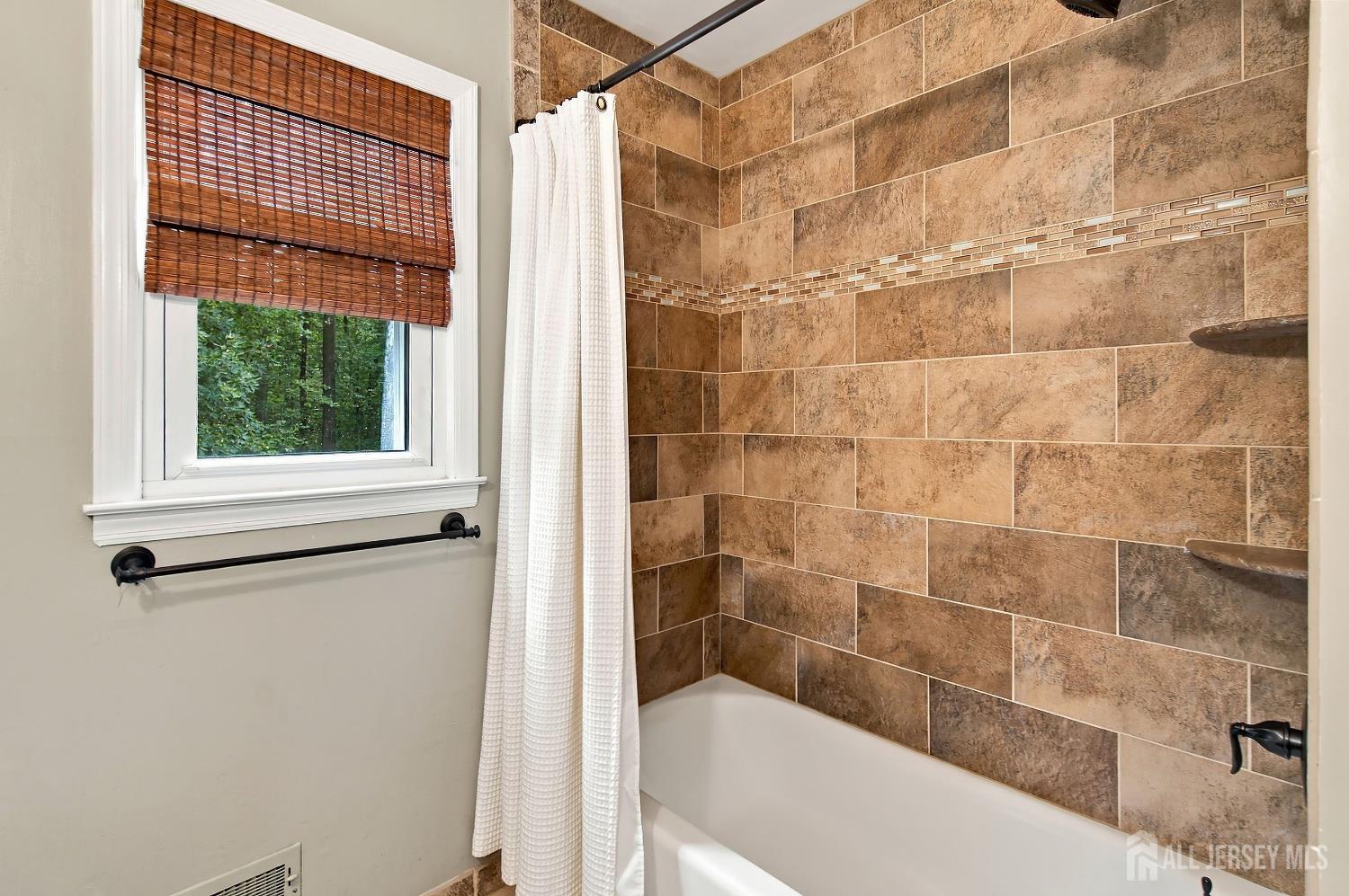 95 Maple Stream Road East Windsor NJ 08520
