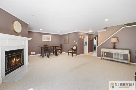 3 Sandpiper Drive Parlin NJ 08859