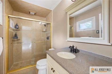 3 Sandpiper Drive Parlin NJ 08859