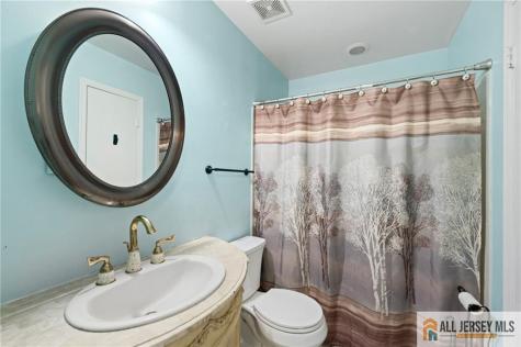 3 Sandpiper Drive Parlin NJ 08859