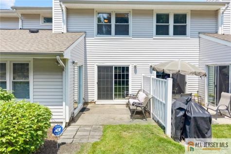 3 Sandpiper Drive Parlin NJ 08859