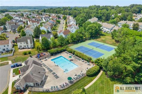 3 Sandpiper Drive Parlin NJ 08859
