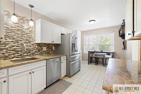 3 Sandpiper Drive Parlin NJ 08859