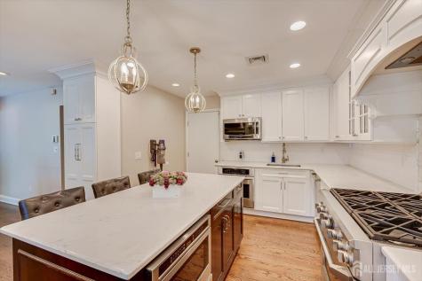 22 Celler Road Edison NJ 08817