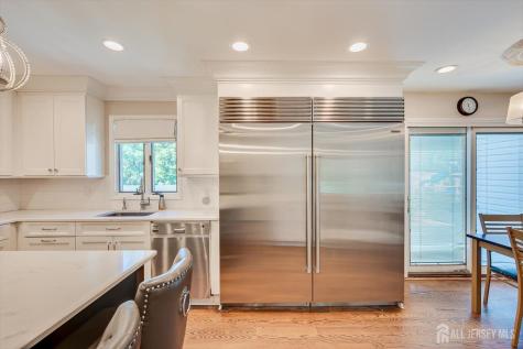 22 Celler Road Edison NJ 08817
