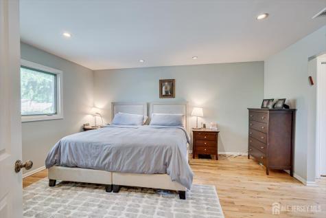 22 Celler Road Edison NJ 08817