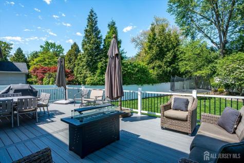 22 Celler Road Edison NJ 08817