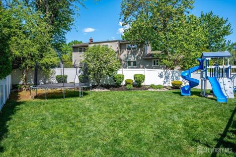 22 Celler Road Edison NJ 08817