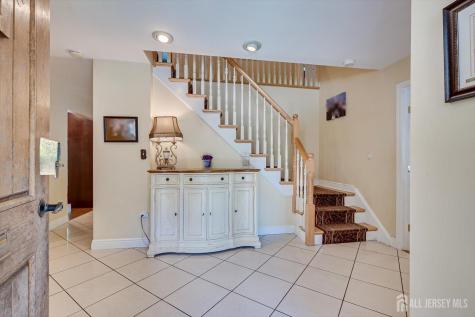 22 Celler Road Edison NJ 08817
