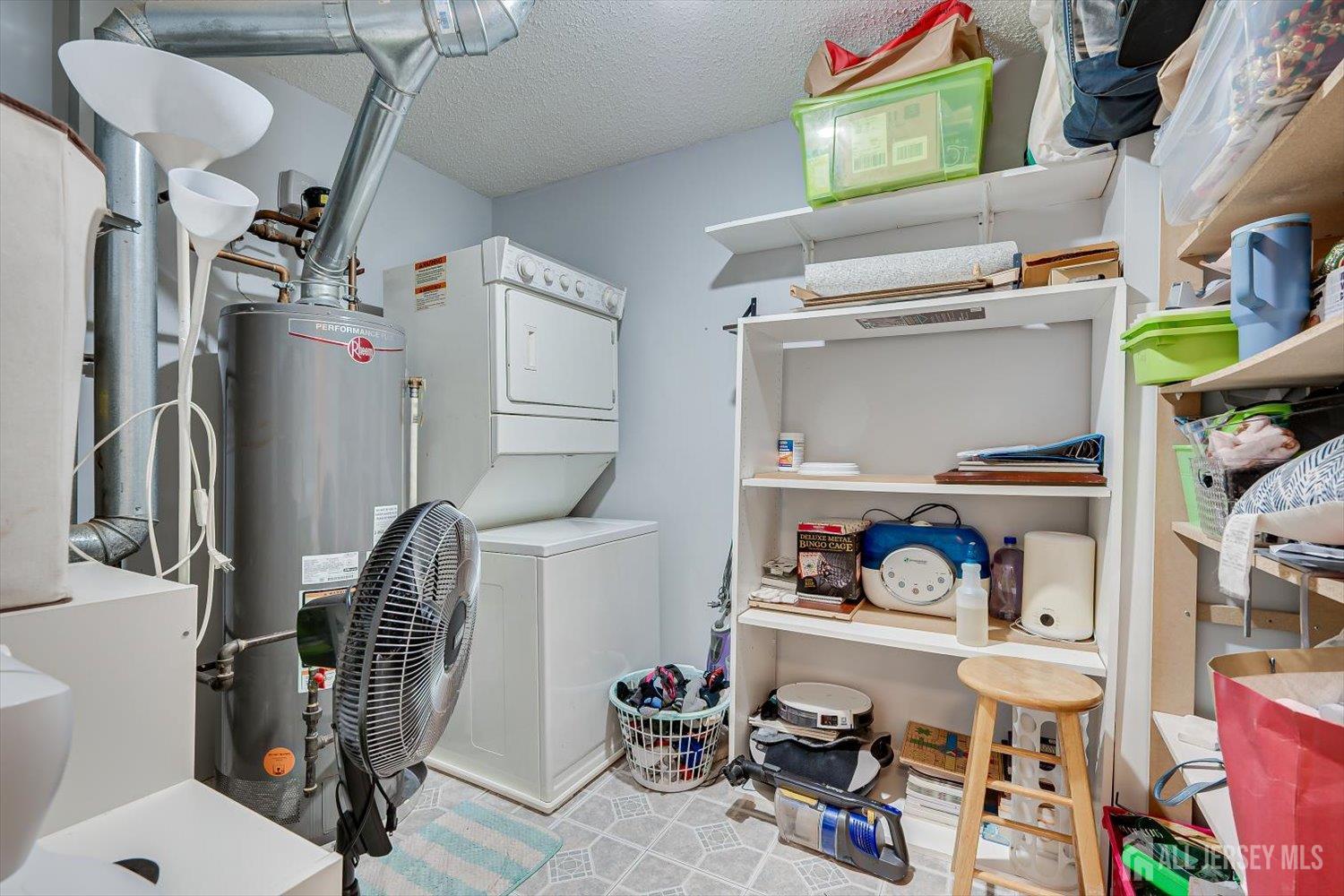 202 Prestwick Way Edison NJ 08820