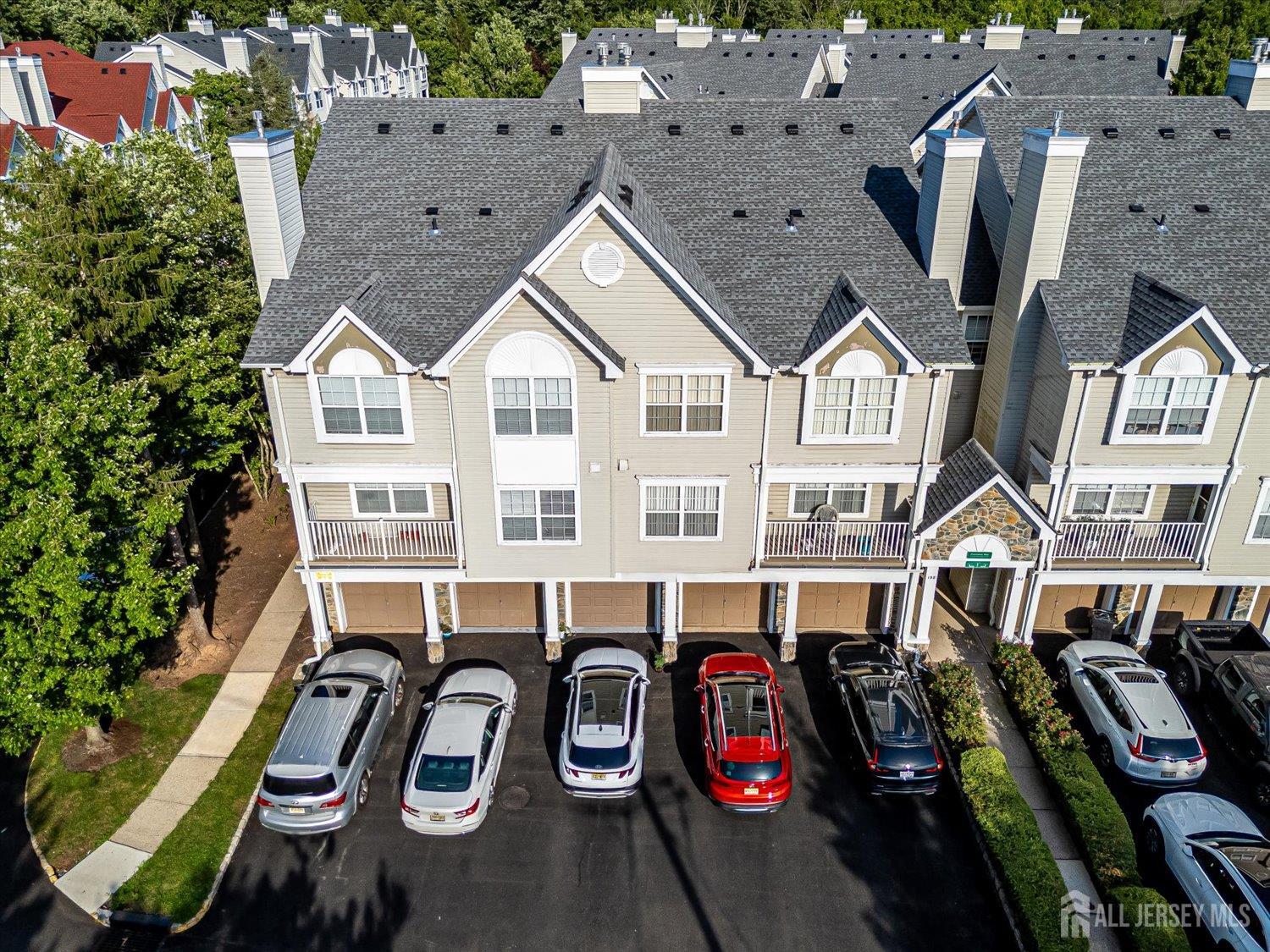 202 Prestwick Way Edison NJ 08820