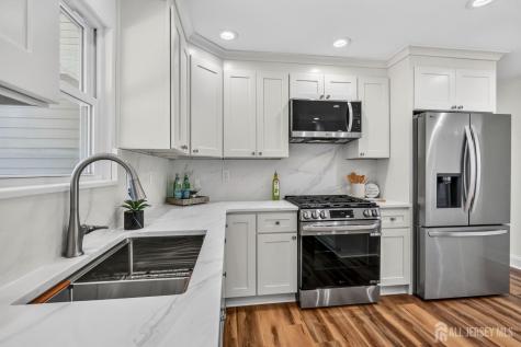 19 Springdale Road South Brunswick NJ 08824