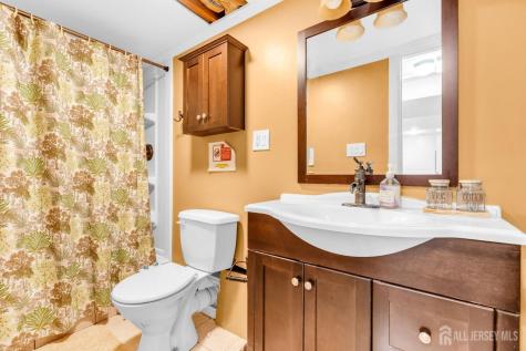77 Michael Road Spotswood NJ 08884