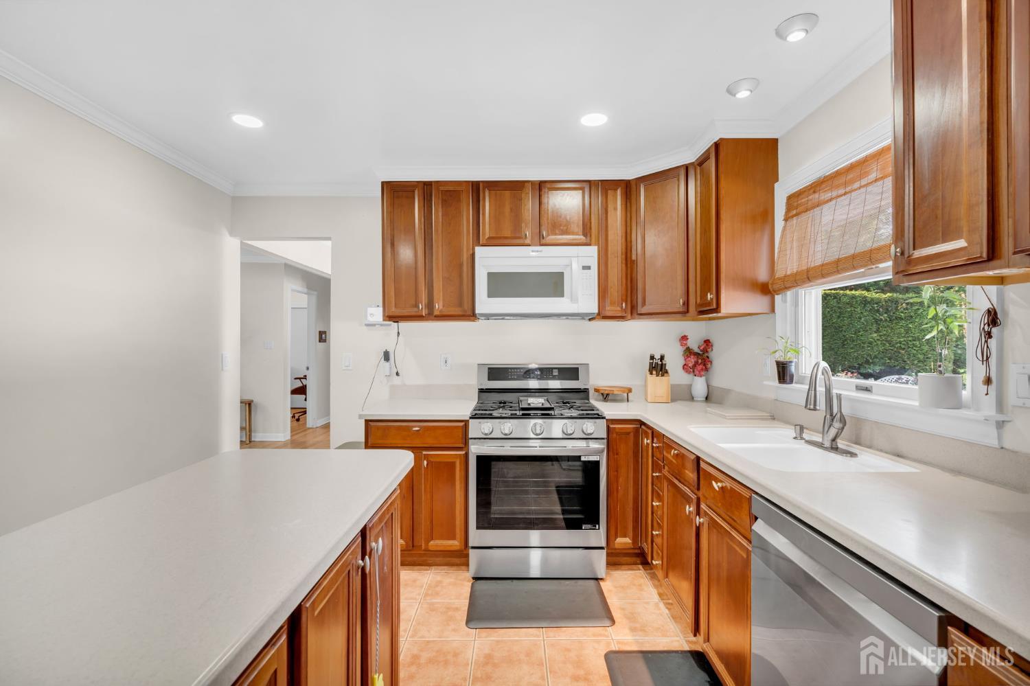 77 Michael Road Spotswood NJ 08884