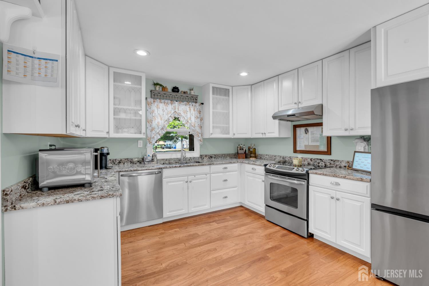 186 Van Brackle Road Aberdeen NJ 07747