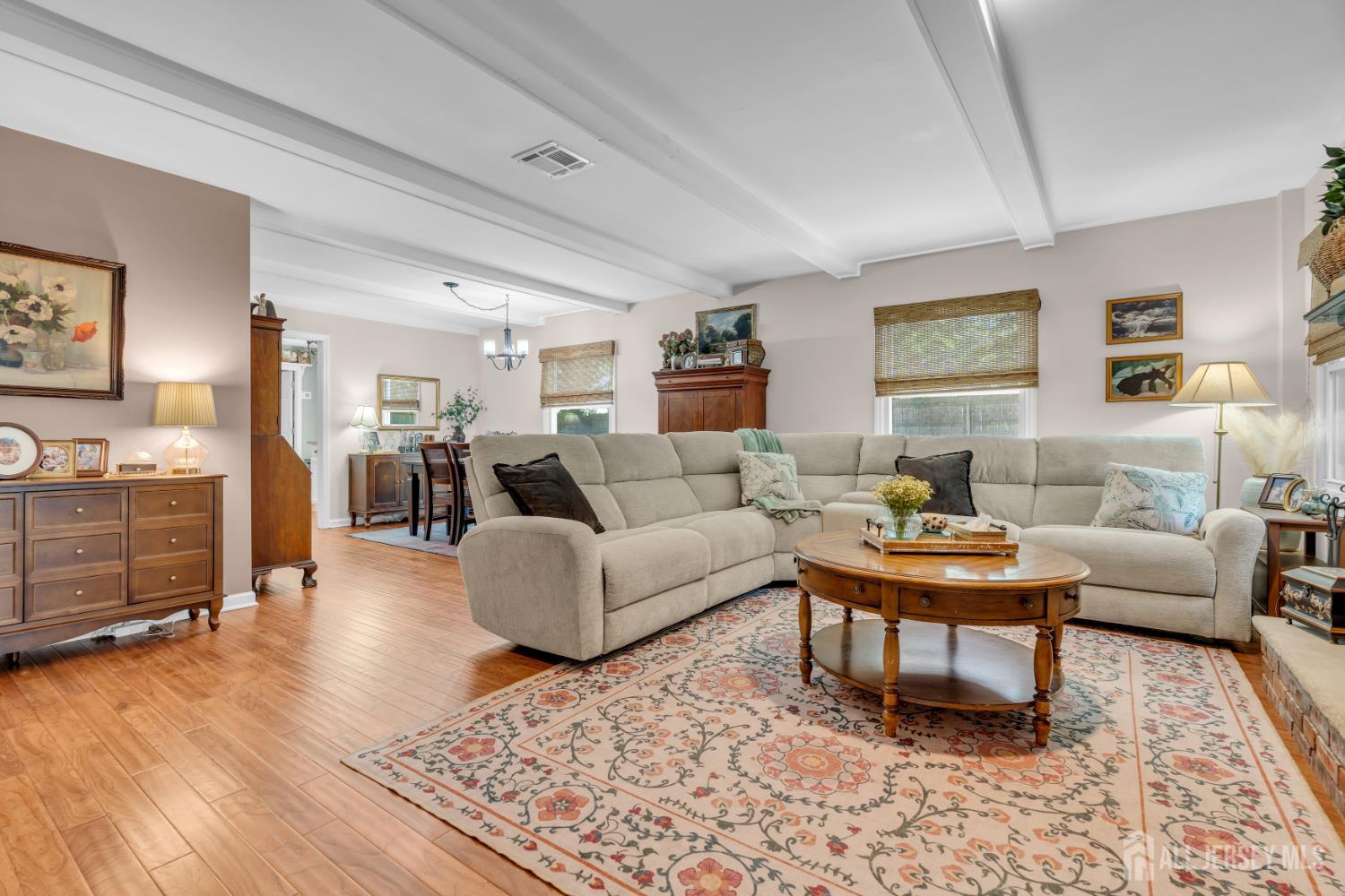 186 Van Brackle Road Aberdeen NJ 07747