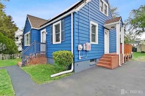 811 Lincoln Avenue Burlington City NJ 08016