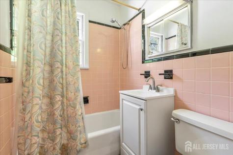 1008 Newton Street North Brunswick NJ 08902