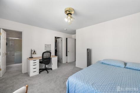48 Stanford Drive South Brunswick NJ 08824