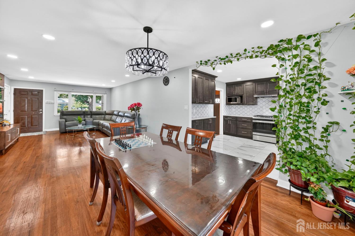 59 Eden Avenue Edison NJ 08817