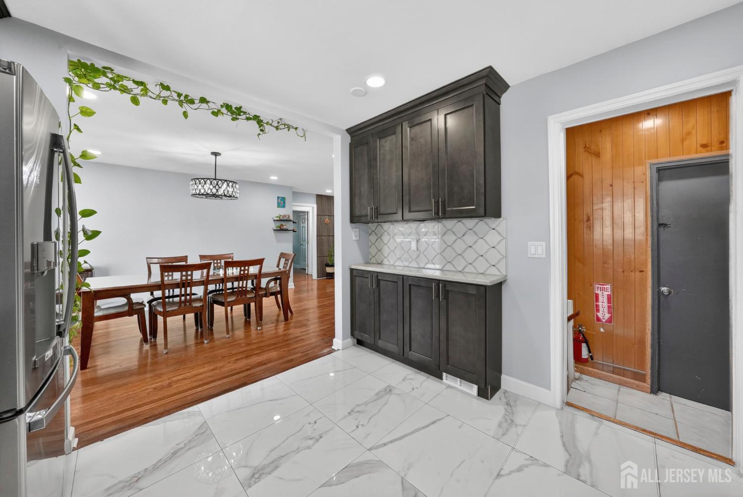 59 Eden Avenue Edison NJ 08817