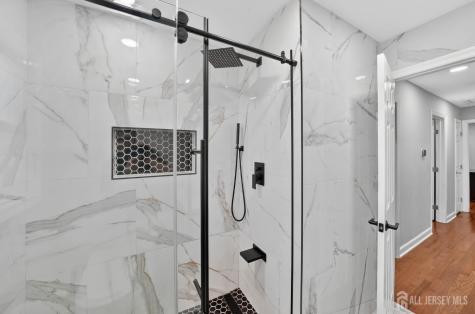 59 Eden Avenue Edison NJ 08817