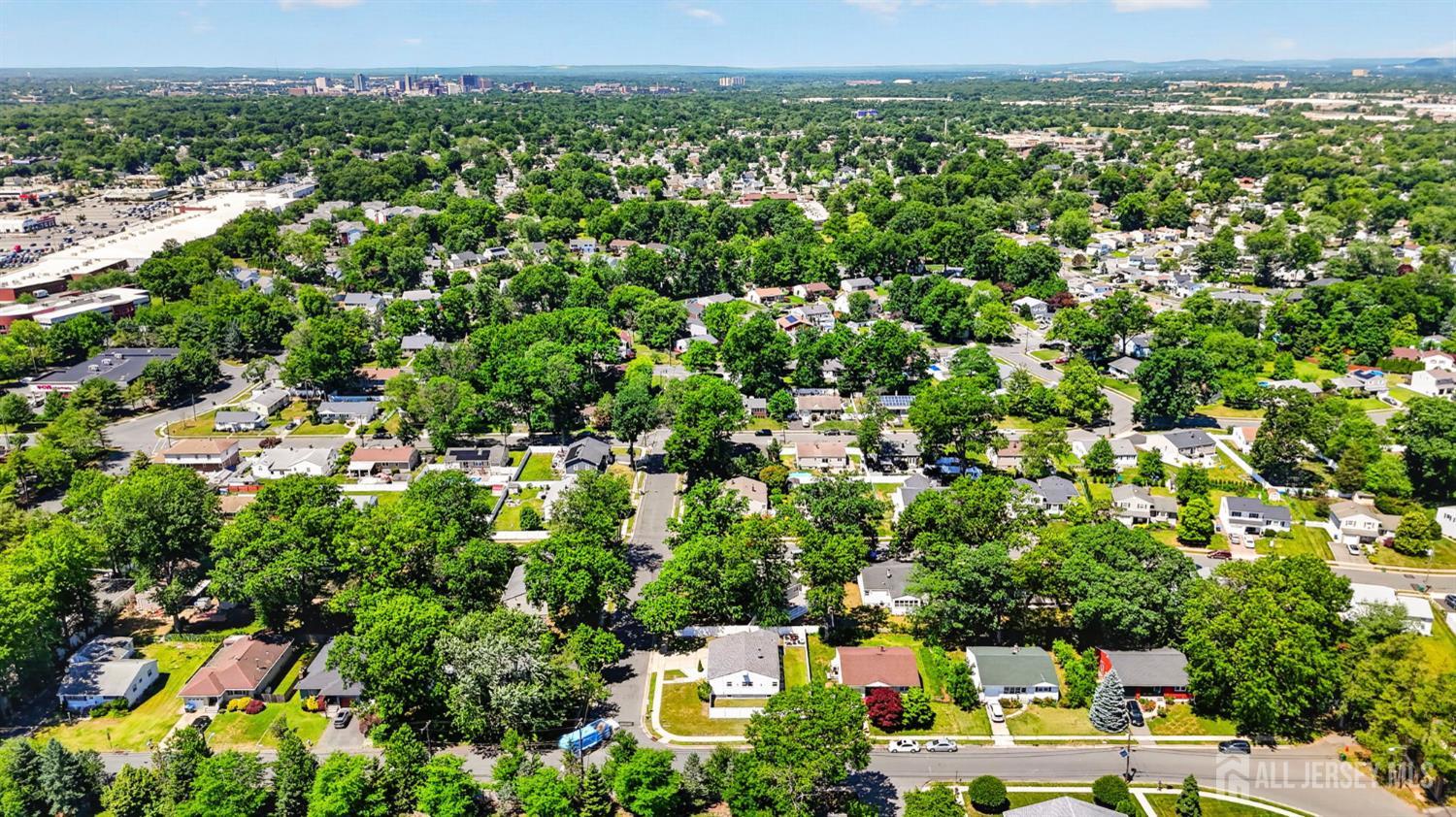 59 Eden Avenue Edison NJ 08817
