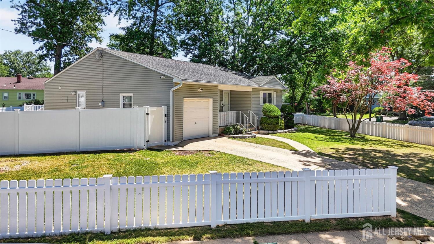 59 Eden Avenue Edison NJ 08817