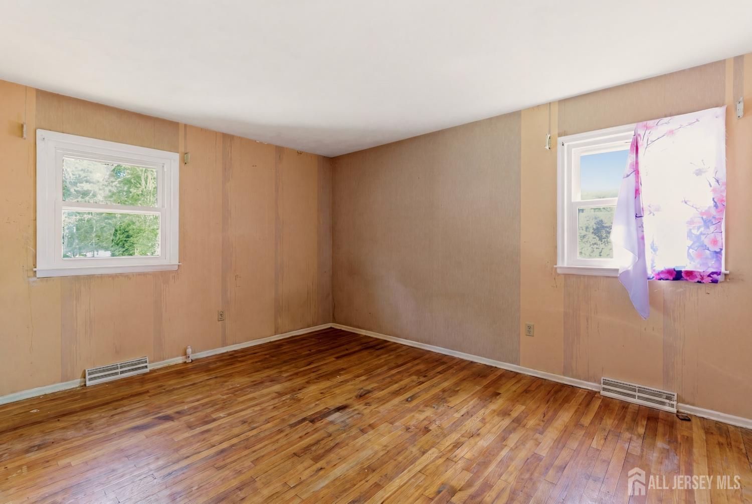 9 Camelot Court Manalapan NJ 07726