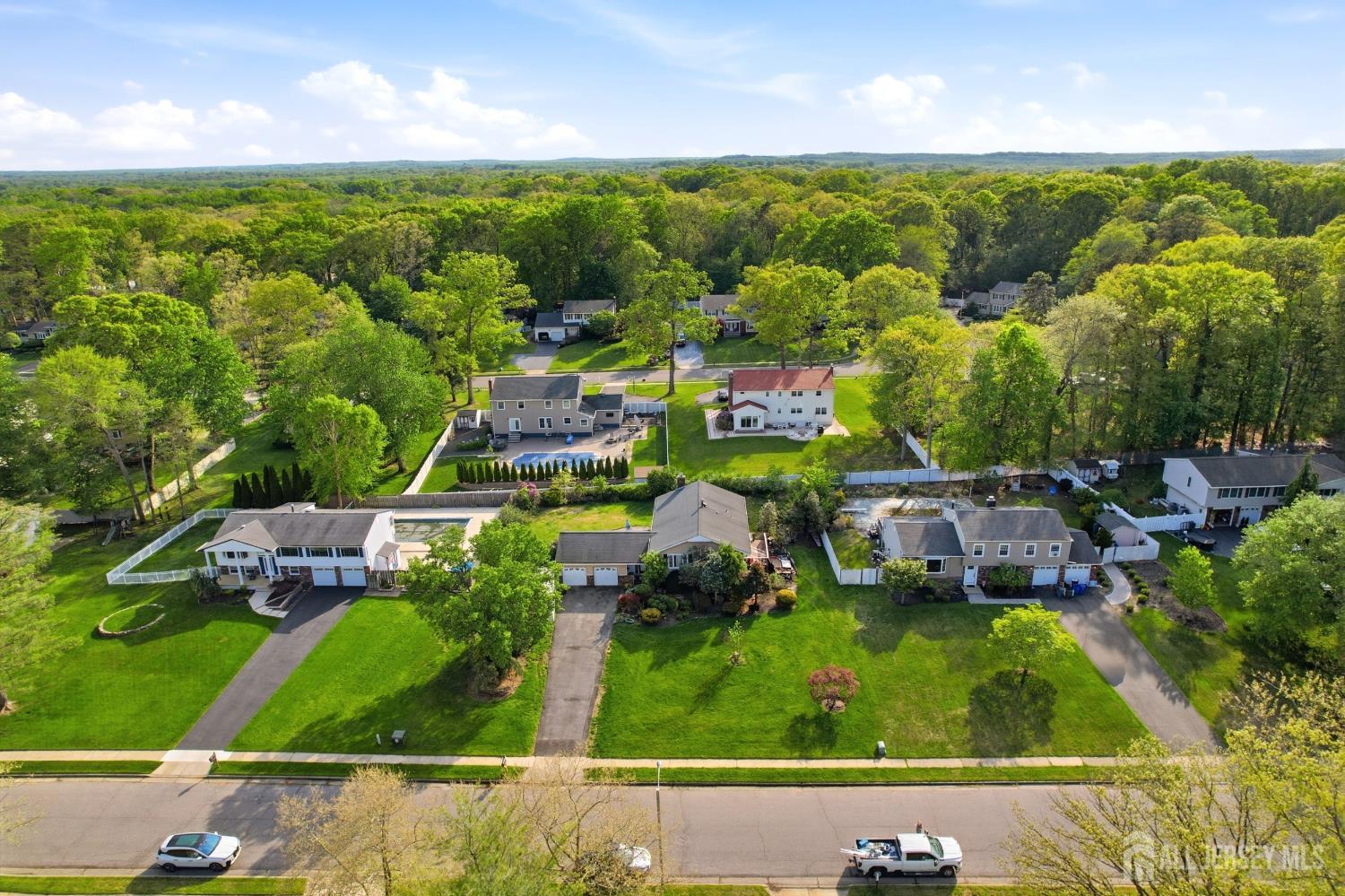 9 Camelot Court Manalapan NJ 07726