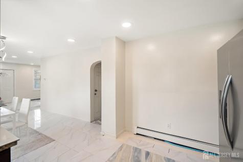 6 Worden Avenue Woodbridge Proper NJ 08861