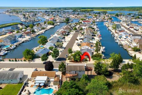 369 Tuscarora Avenue Ocean Twp NJ 08758