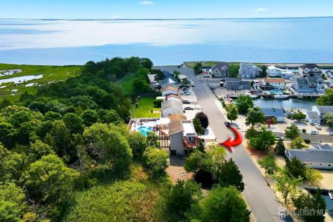 369 Tuscarora Avenue Ocean Twp NJ 08758