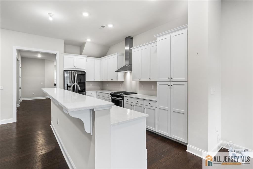 38 Hamilton Drive Cranbury NJ 08512