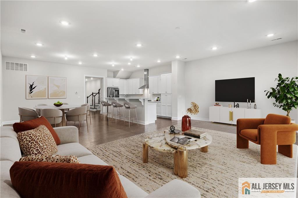 38 Hamilton Drive Cranbury NJ 08512