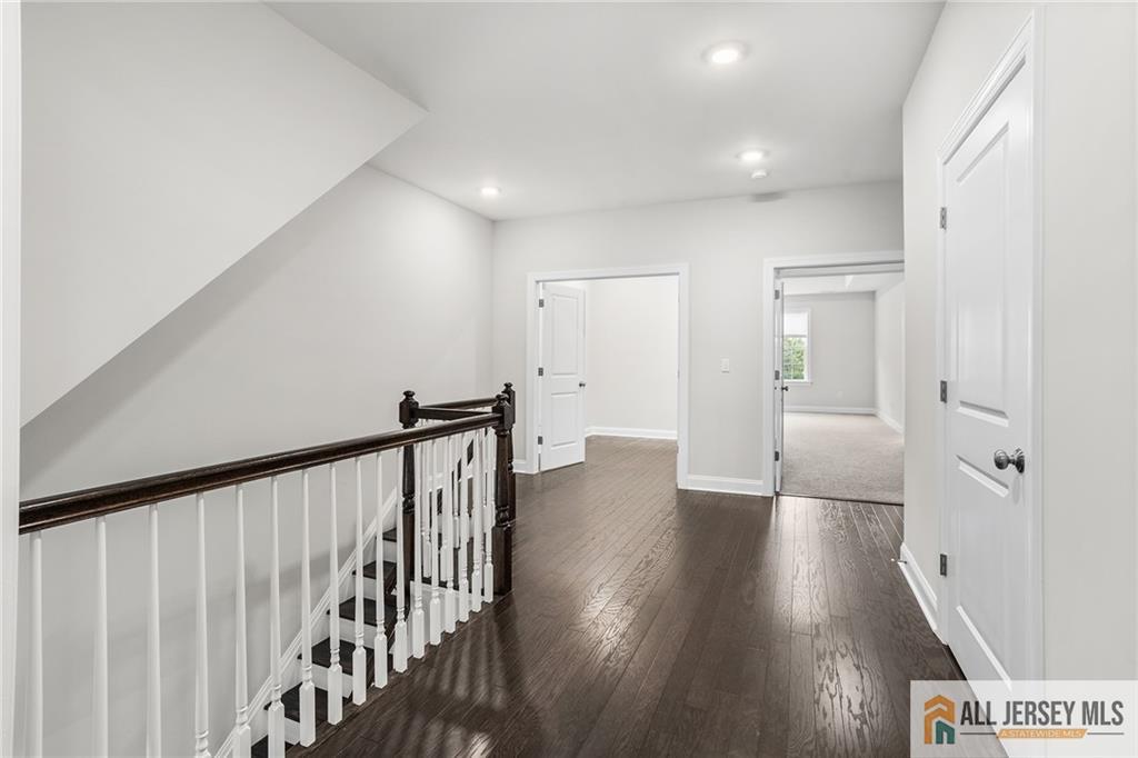 38 Hamilton Drive Cranbury NJ 08512