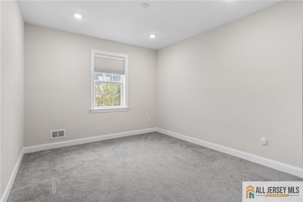 38 Hamilton Drive Cranbury NJ 08512