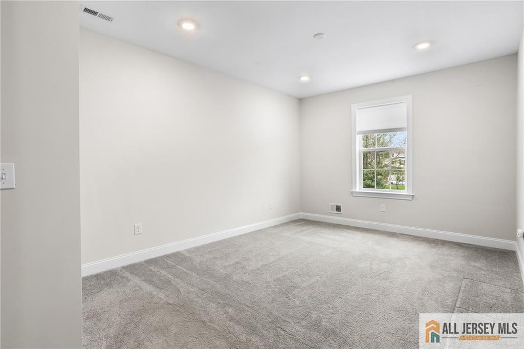 38 Hamilton Drive Cranbury NJ 08512