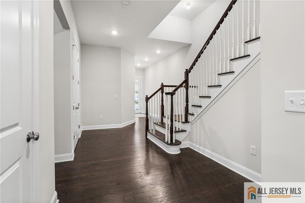 38 Hamilton Drive Cranbury NJ 08512