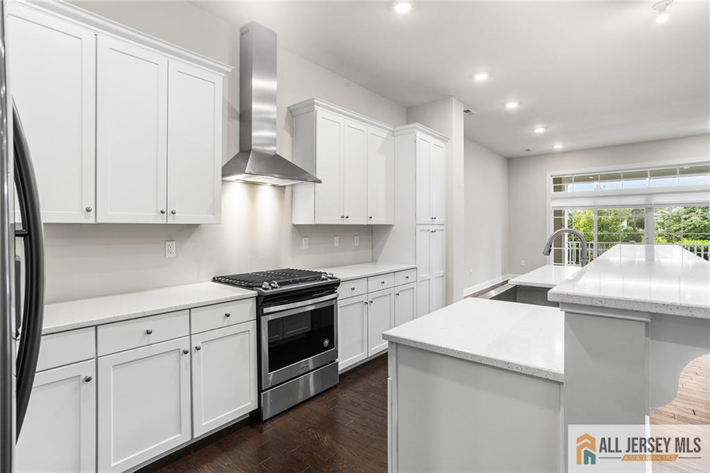 38 Hamilton Drive Cranbury NJ 08512