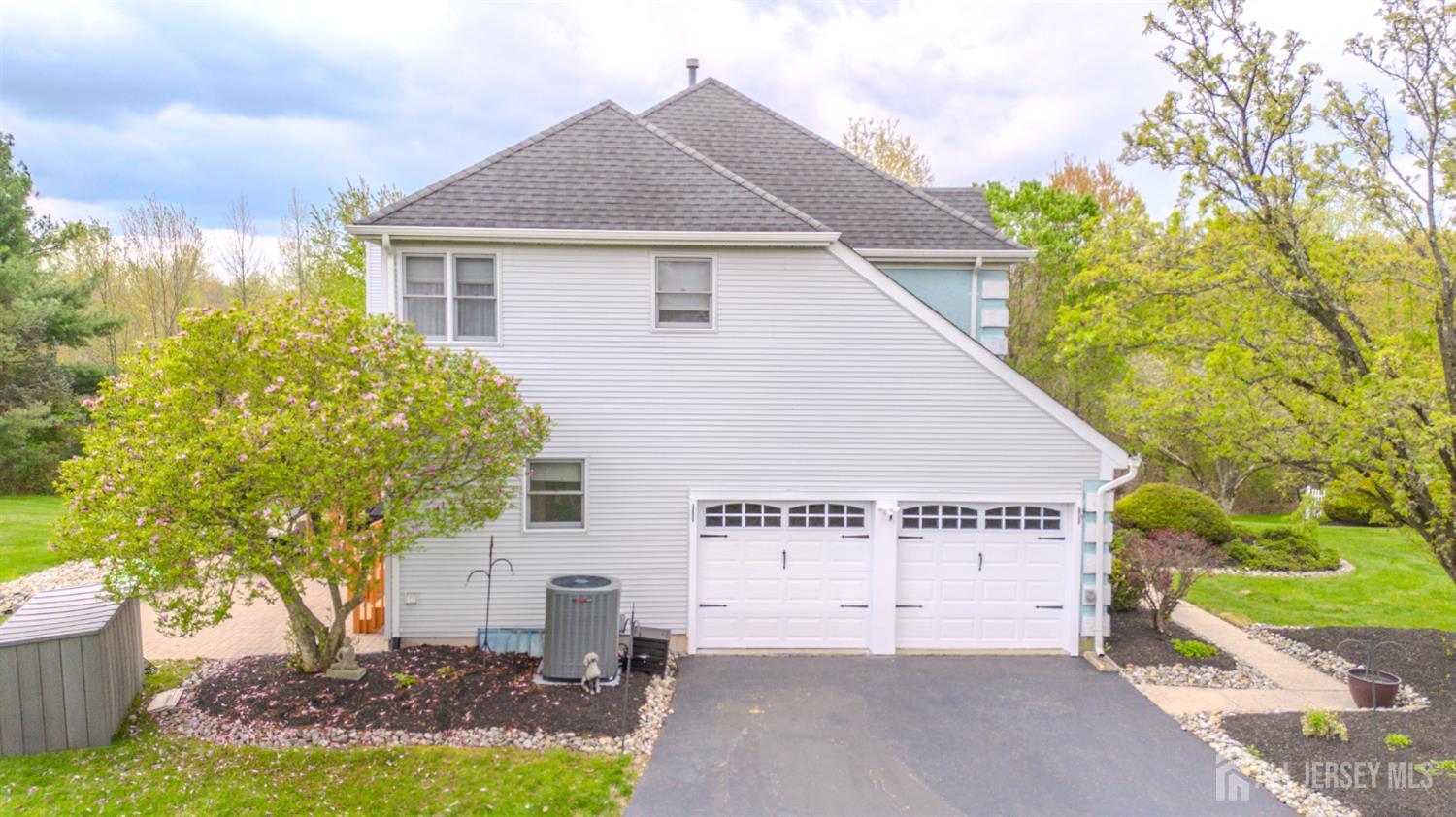 23-E Kincaid Drive West Windsor NJ 08550