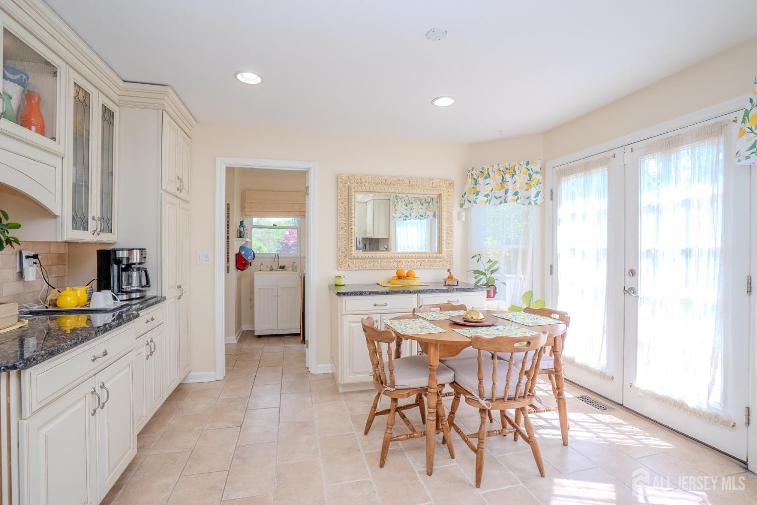 23-E Kincaid Drive West Windsor NJ 08550