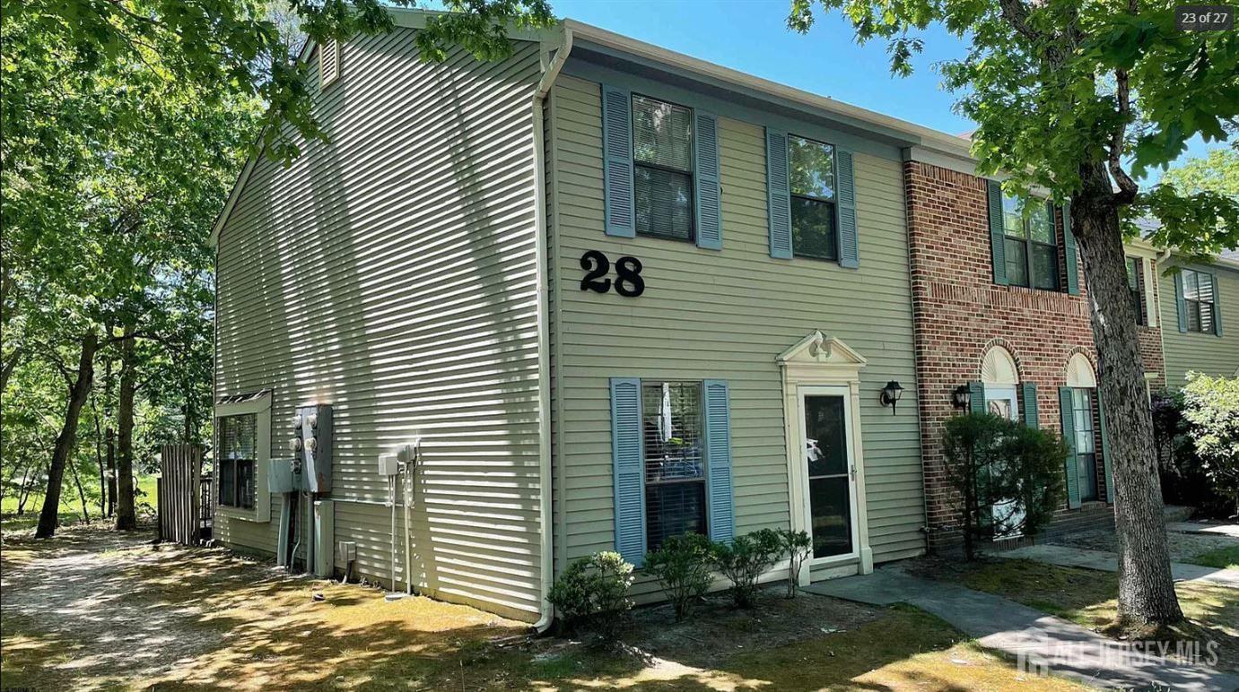 215 Patriots Court Galloway NJ 08205