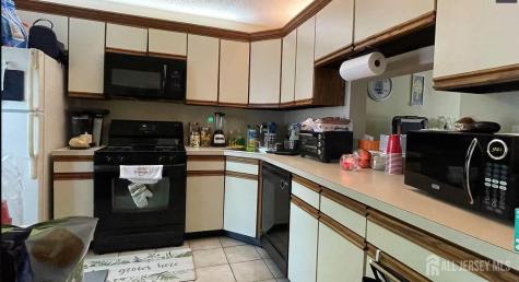 215 Patriots Court Galloway NJ 08205