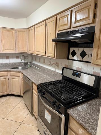 2406 Jesse Way Piscataway NJ 08854