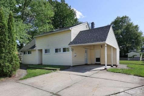 33 Pine Tree Road Old Bridge NJ 08857