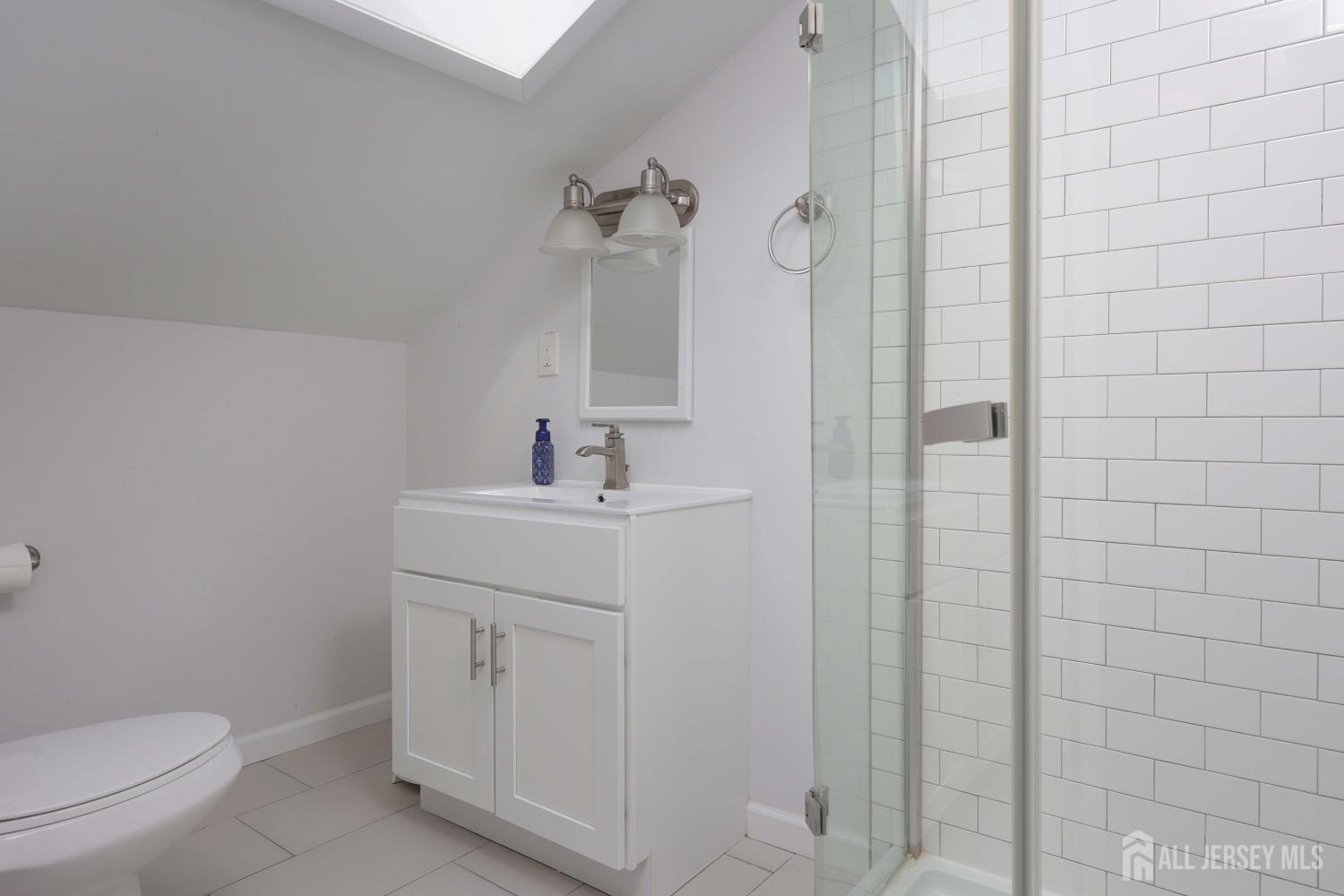 33 Pine Tree Road Old Bridge NJ 08857