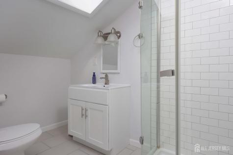 33 Pine Tree Road Old Bridge NJ 08857