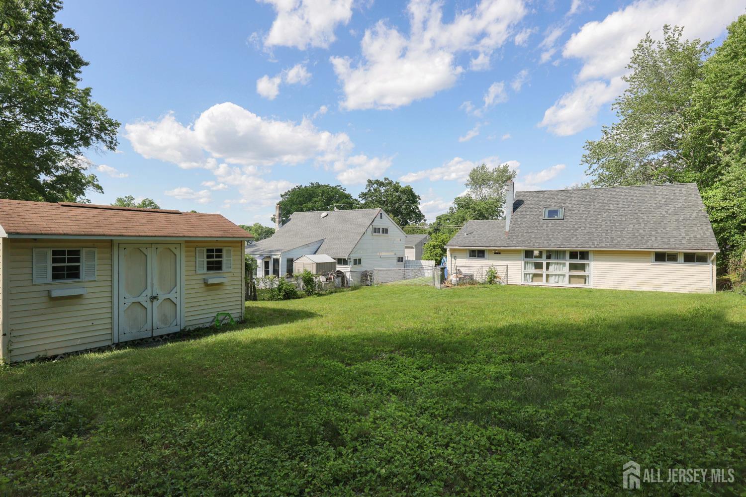 33 Pine Tree Road Old Bridge NJ 08857