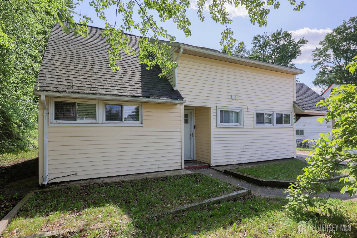 33 Pine Tree Road Old Bridge NJ 08857